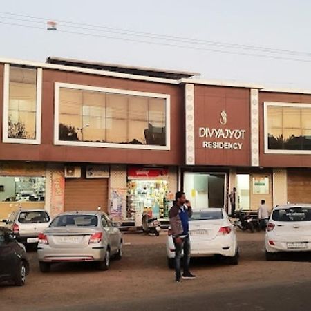 Divya Jyot Residency Bhuj Hotell Eksteriør bilde